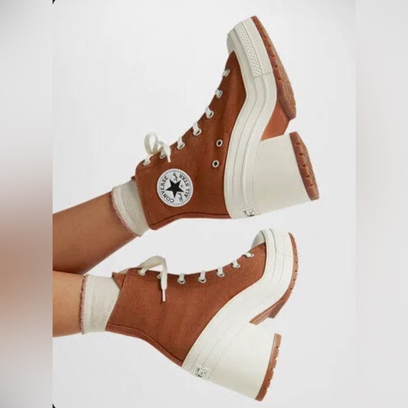 Converse Shoes - Converse Chuck 70 De Luxe Tawny brown sneaker Platform‎ Heels size 13 women new